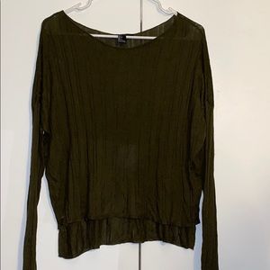 Olive green loose blouse 💚